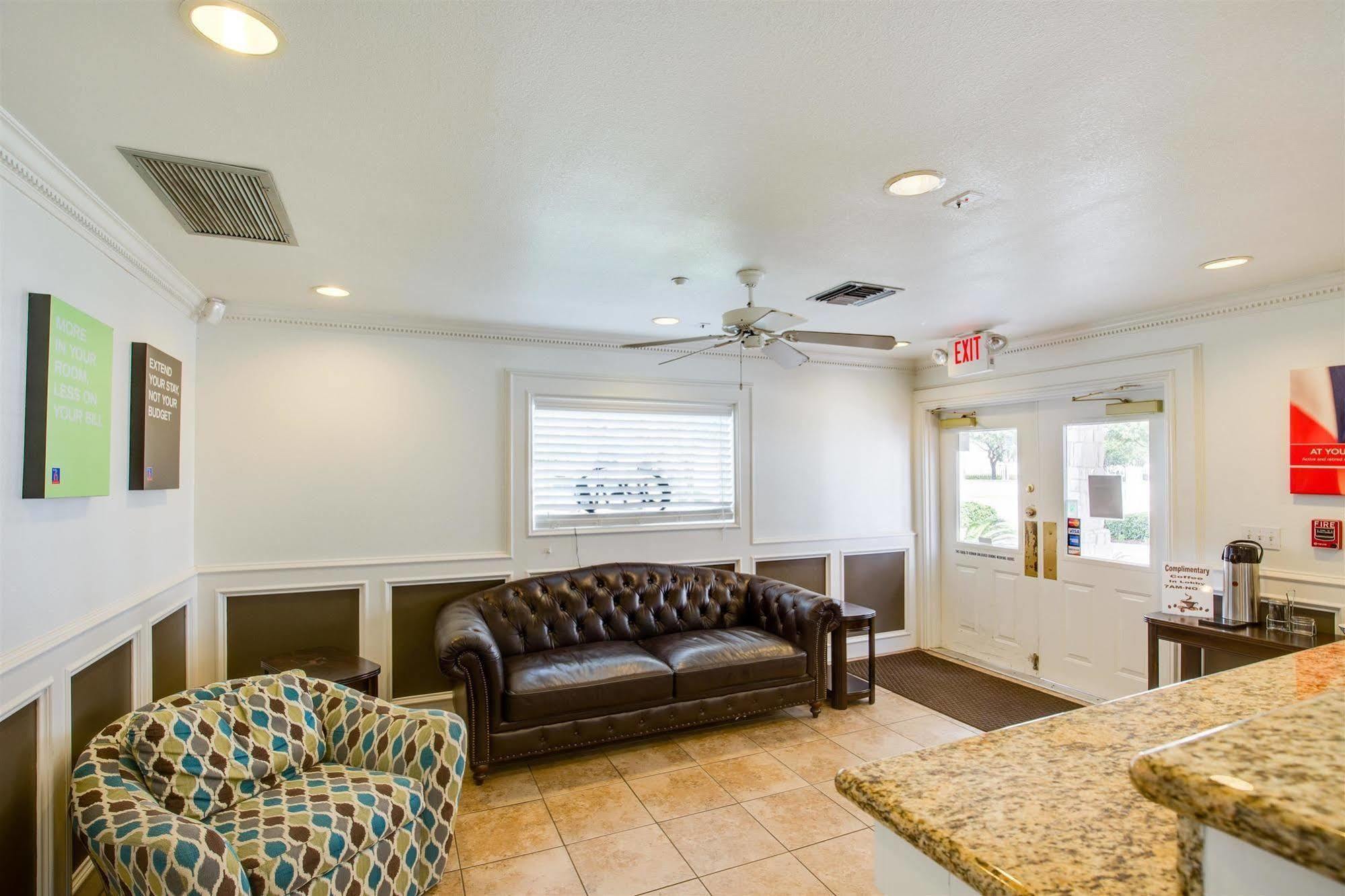 Studio 6-Houston, Tx - Clear Lake Friendswood Екстер'єр фото