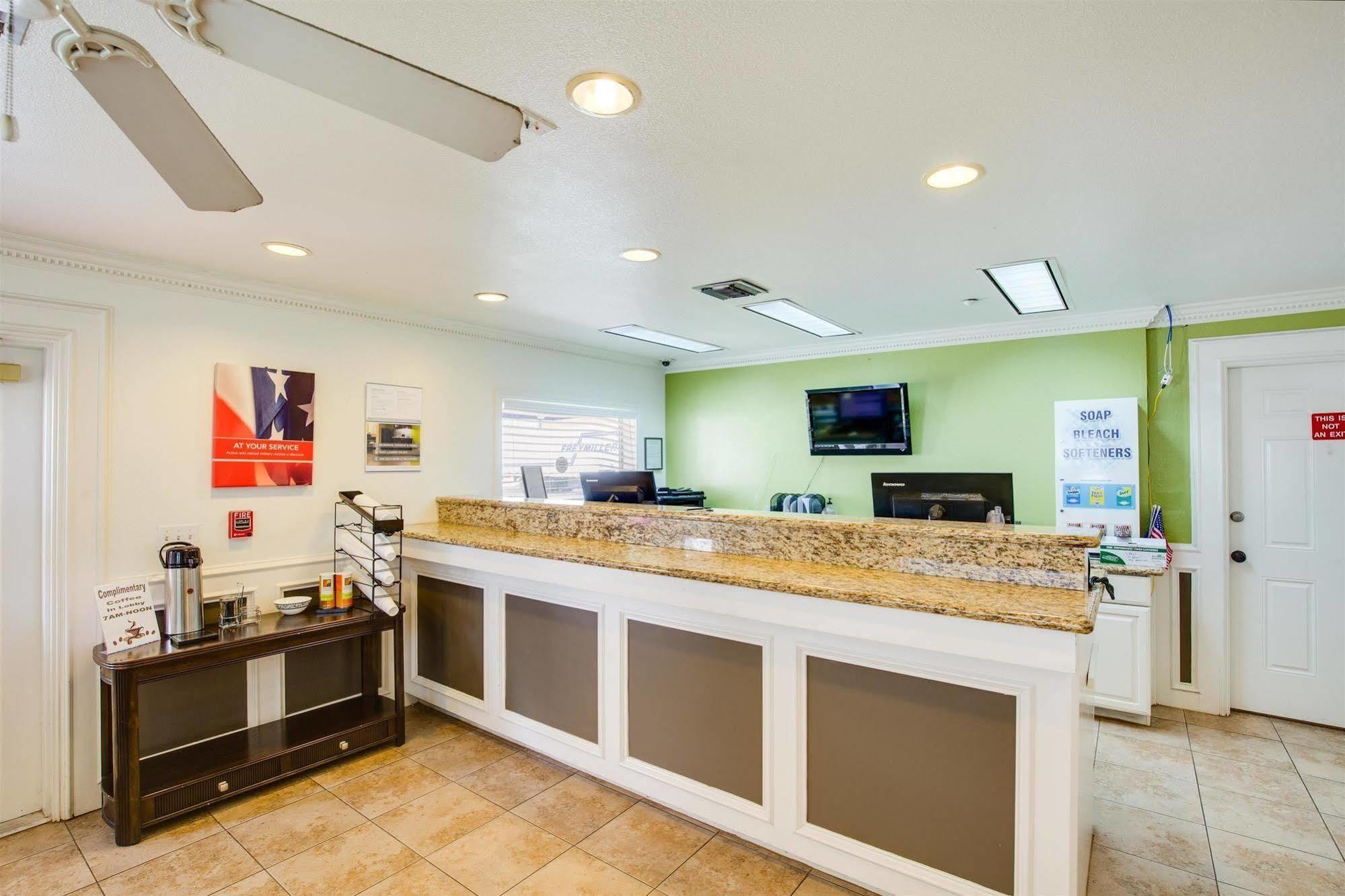 Studio 6-Houston, Tx - Clear Lake Friendswood Екстер'єр фото