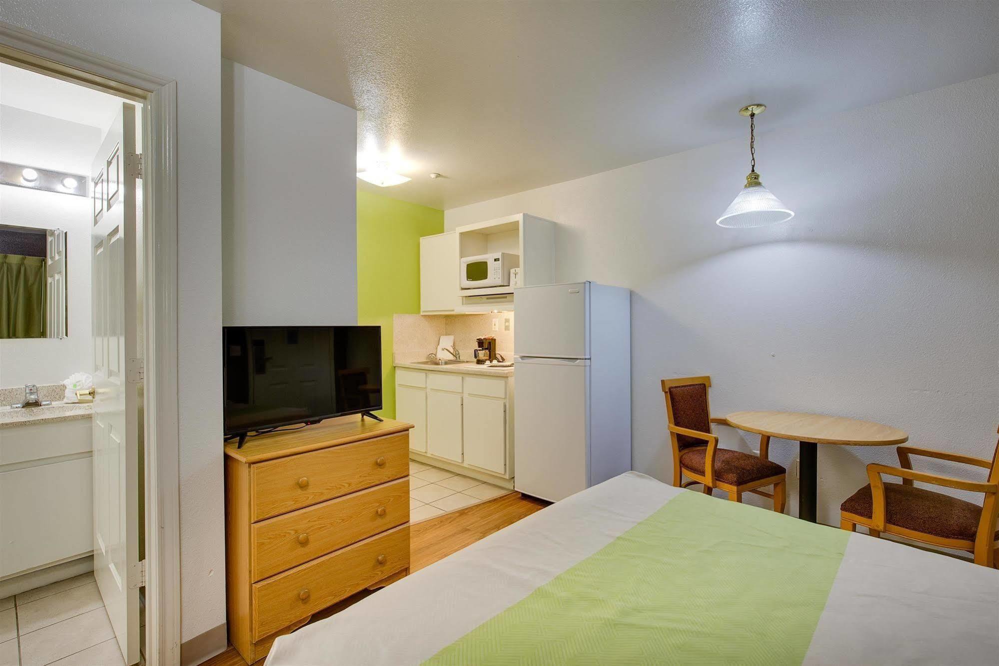 Studio 6-Houston, Tx - Clear Lake Friendswood Екстер'єр фото