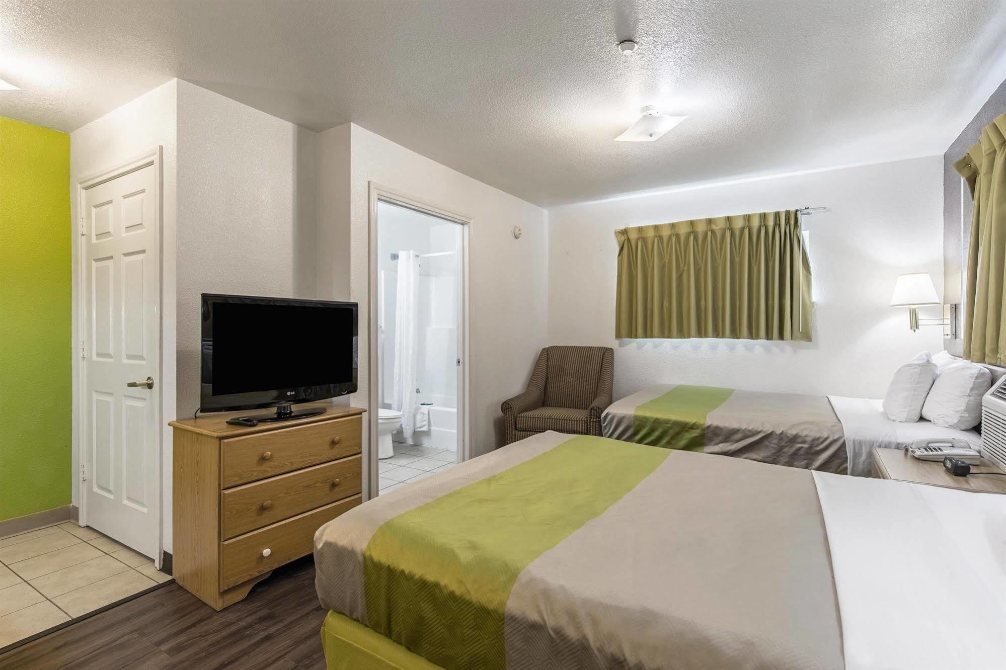 Studio 6-Houston, Tx - Clear Lake Friendswood Екстер'єр фото